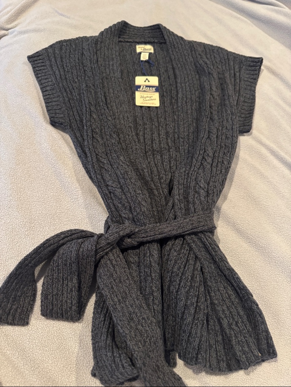Bass Dark Gray Cable-Knit Short-Sleeve Belted Cardigan